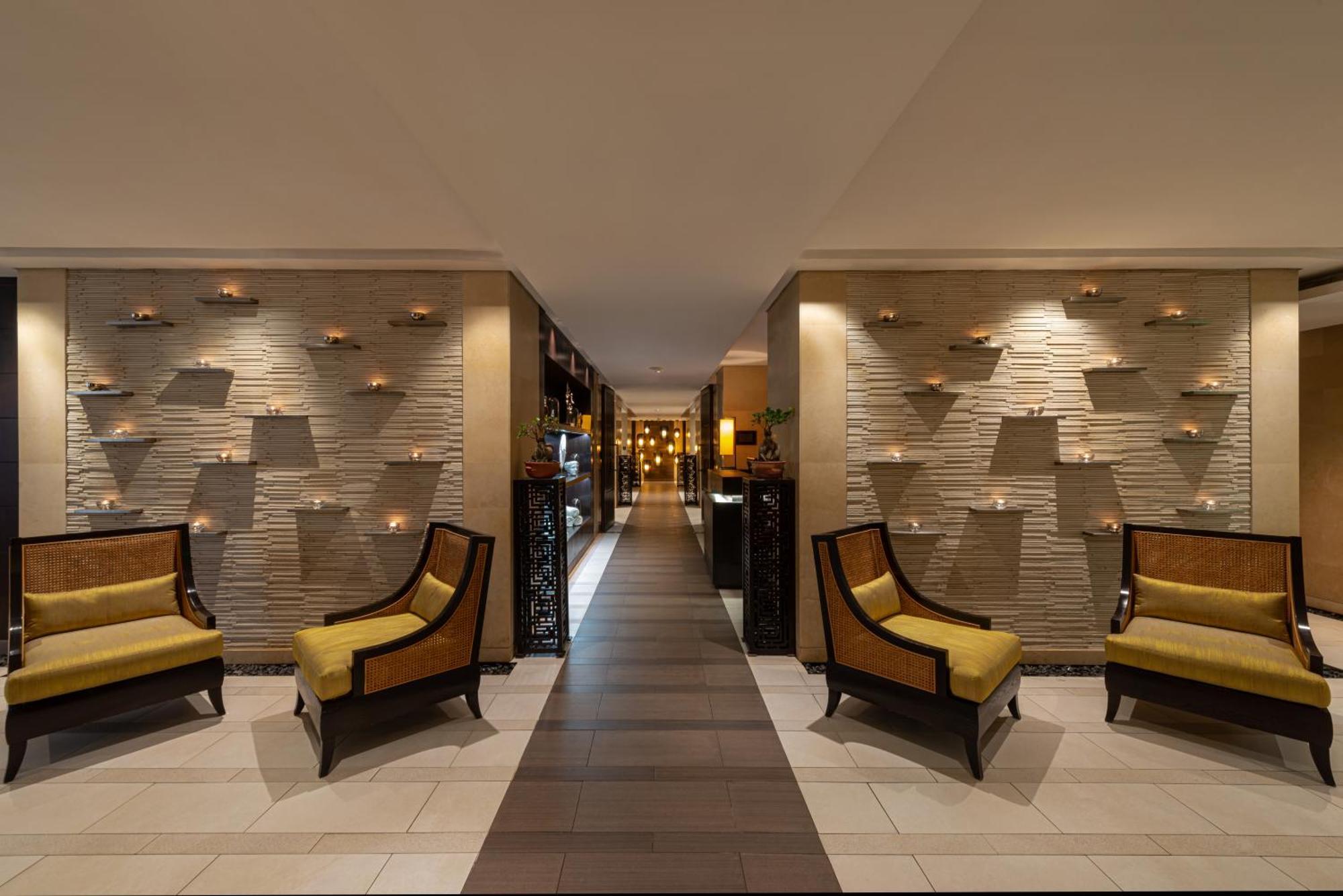 فندق وسبا نارسس 5*