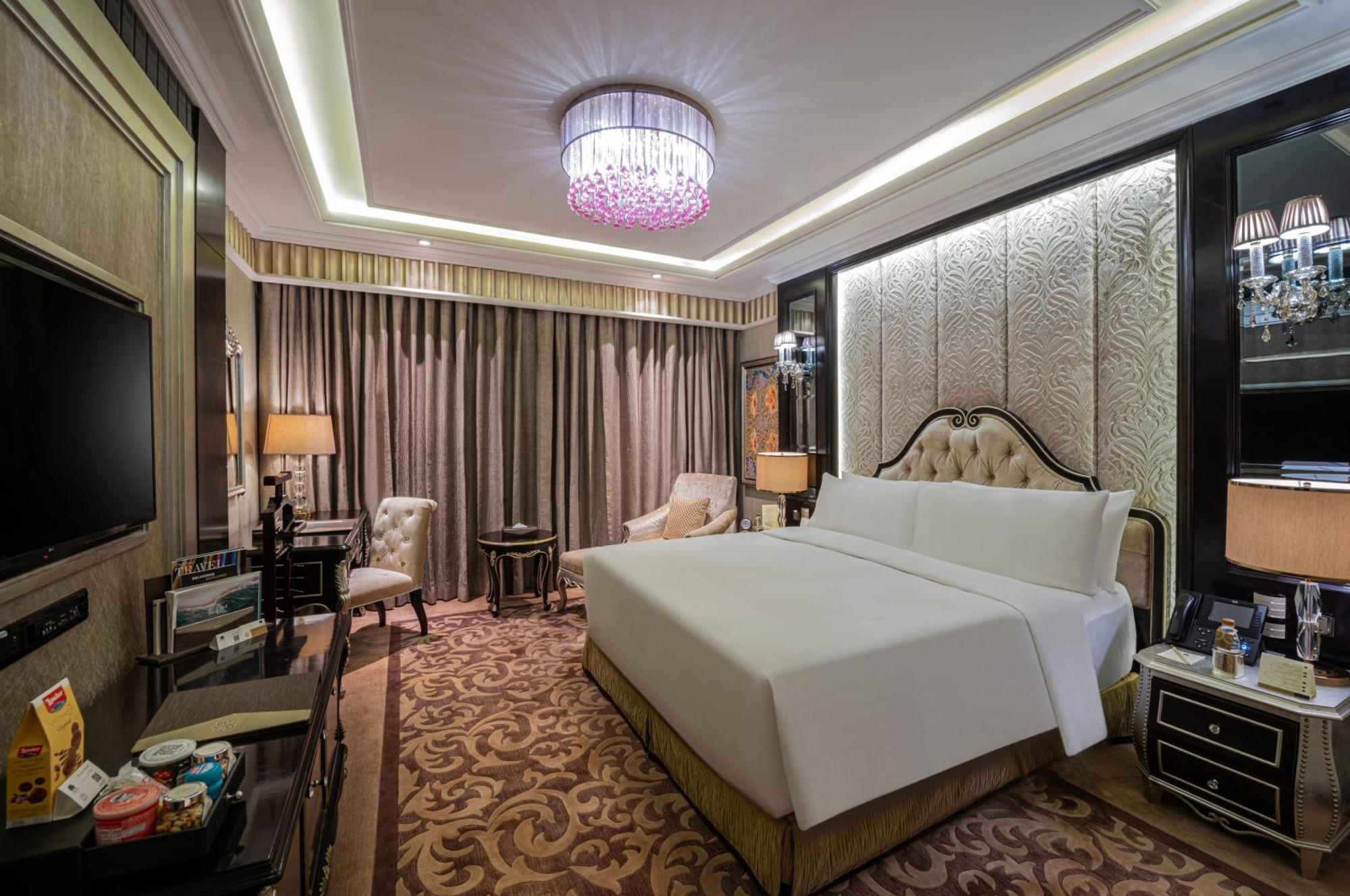 Narcissus & Hotel Riyadh