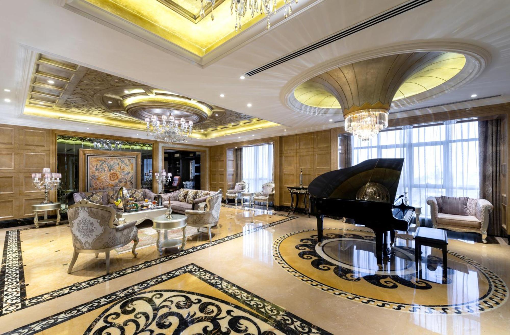 Hotel Narcissus & Riyadh