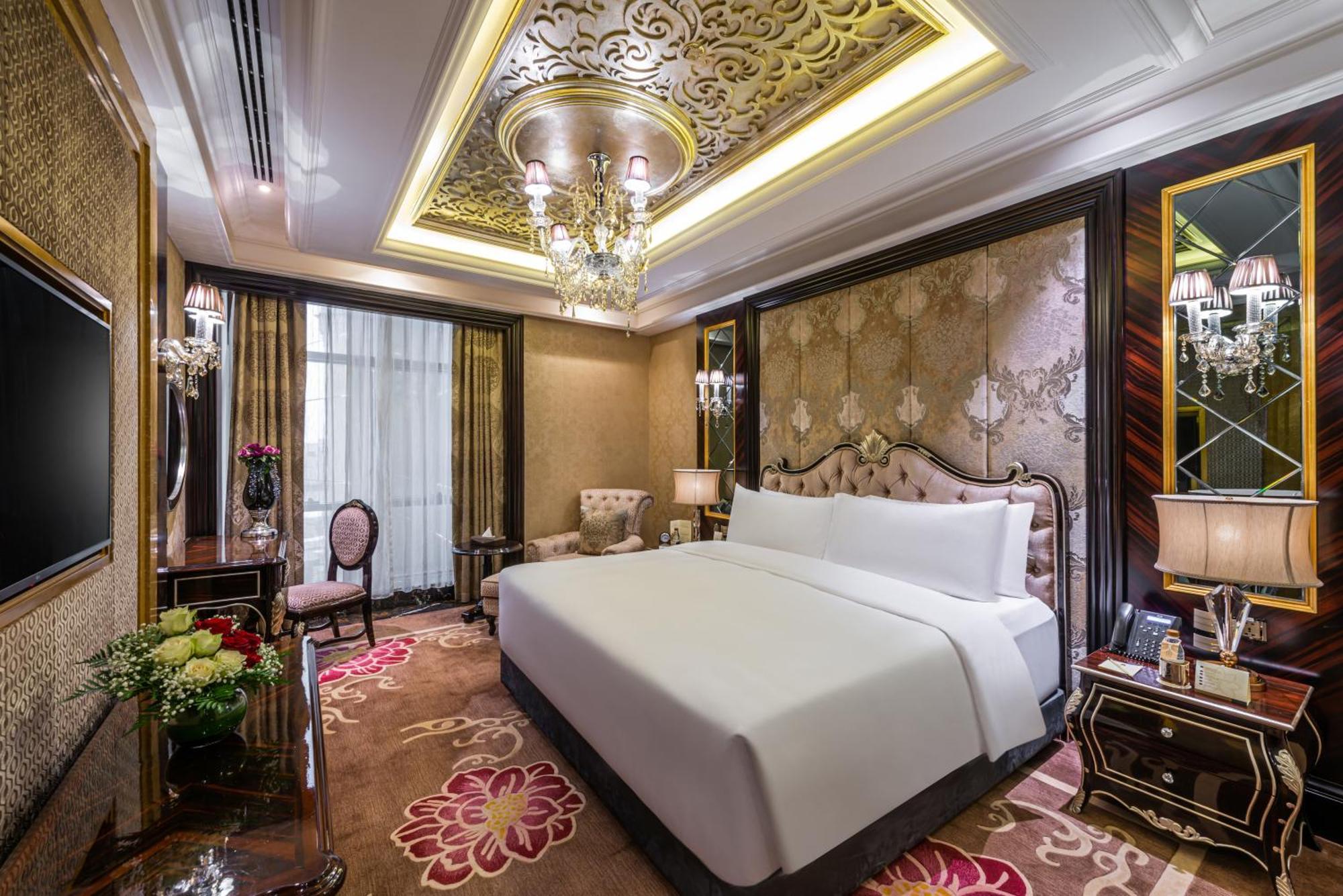 Hotel Narcissus & Riyadh