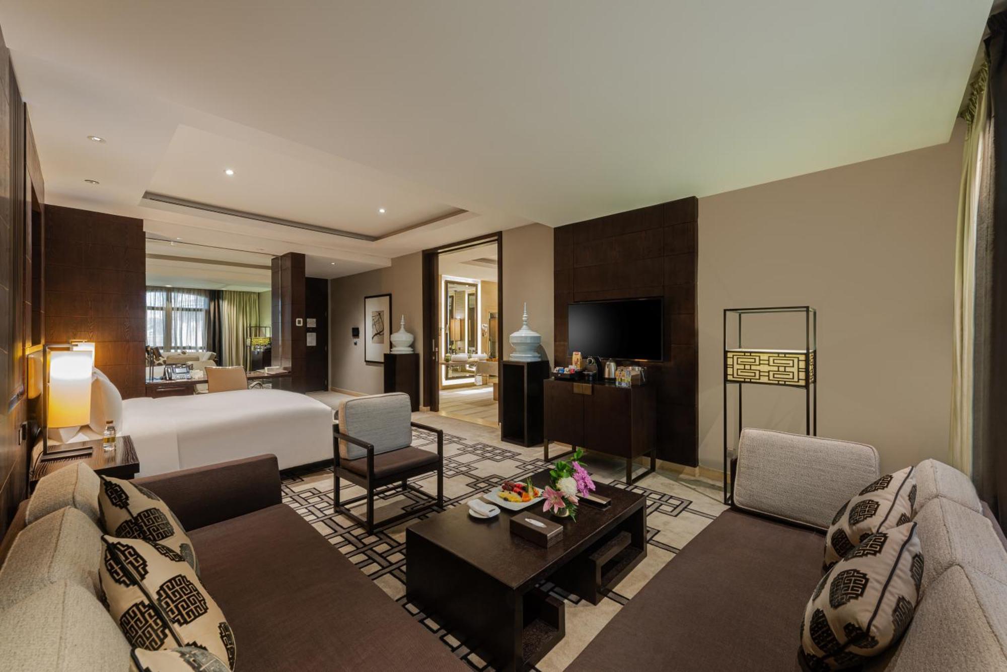 Narcissus & 5* Riyadh